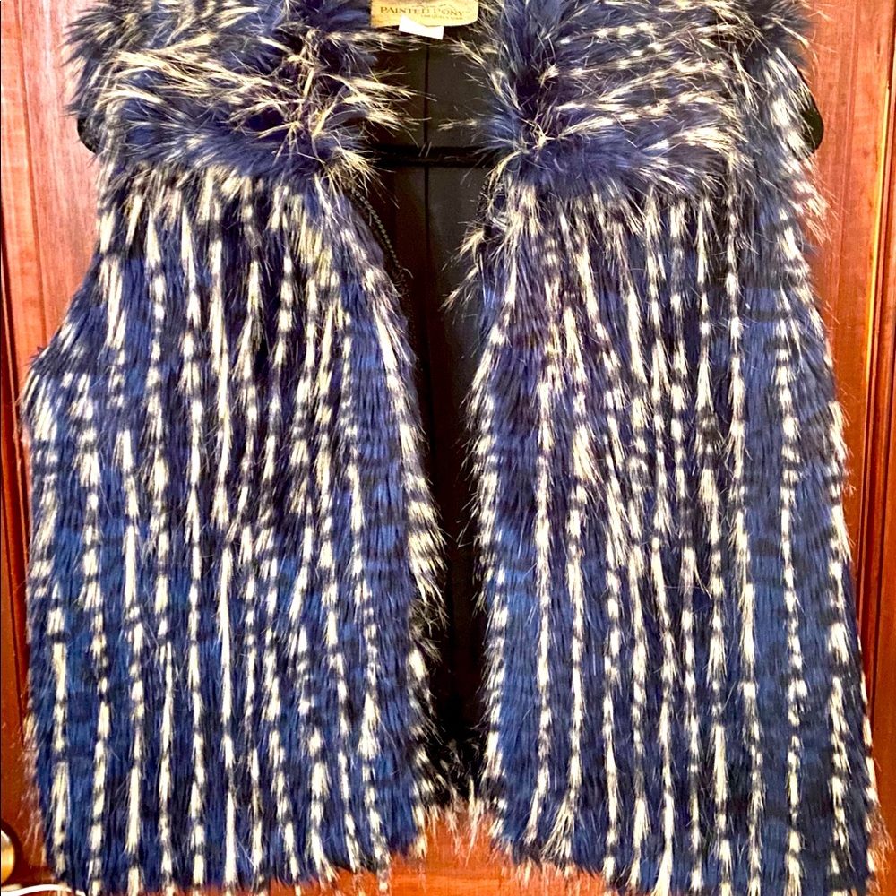 Painted Pony Faux Fur Coat W/Zipper  Size S